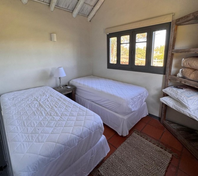 Casa de 5 dormitorios en Chackras del Este